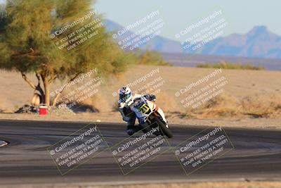 media/Dec-07-2024-CVMA (Sat) [[21c5f1ef85]]/Race 13-Amateur Supersport Middleweight/